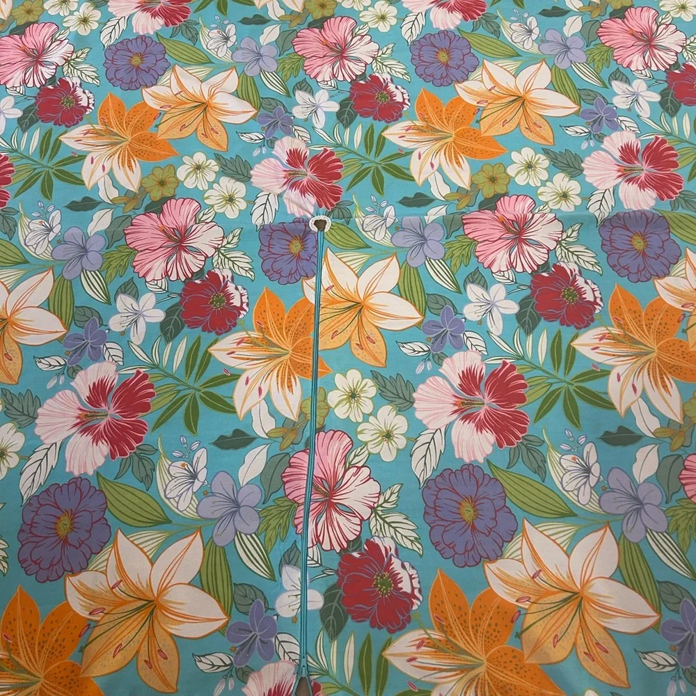 Tablecloth 